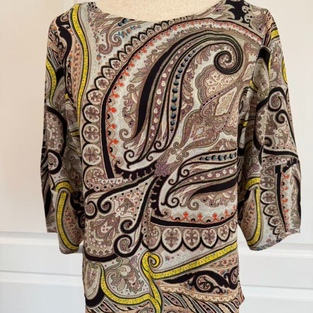 100% Authentic Etro Mixed color flower pattern Silk top, Sz 44